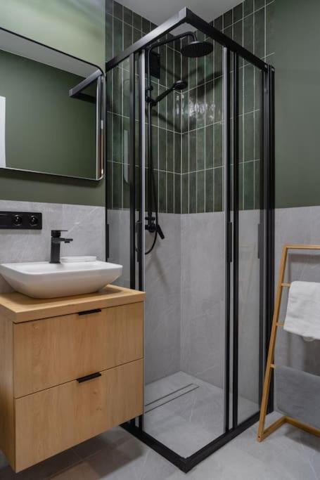 Warsaw Concierge Niska Apartman Kültér fotó