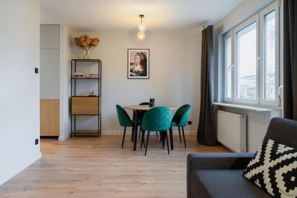 Warsaw Concierge Niska Apartman Kültér fotó