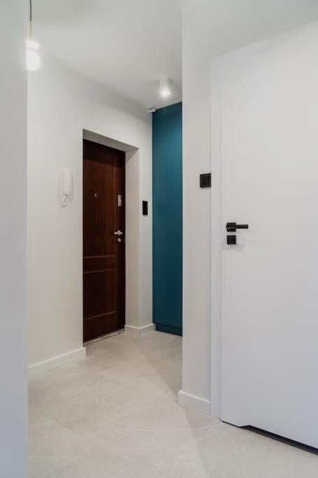 Warsaw Concierge Niska Apartman Kültér fotó